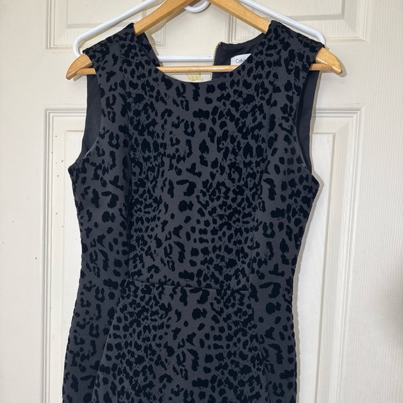 Calvin Klein Women's Black Dress Size 10 Velvety Stretchy Sleeveless Dress - Picture 3 of 7